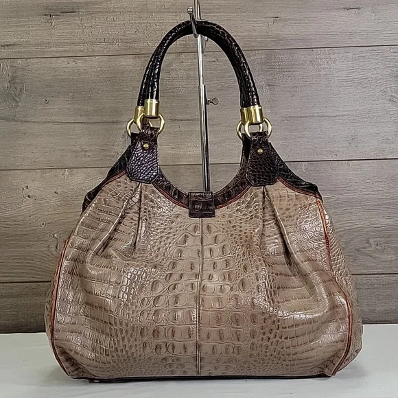 Elegant Crocodile Embossed Tan and Black Women's Bag - Picture 5 of 16
